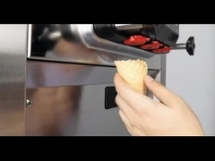 Vertikal Otomatis Tujuh Hari Gratis Pembersihan Es Krim Kerucut Tiga Berdiri Mesin Pembuat Es Krim Lembut